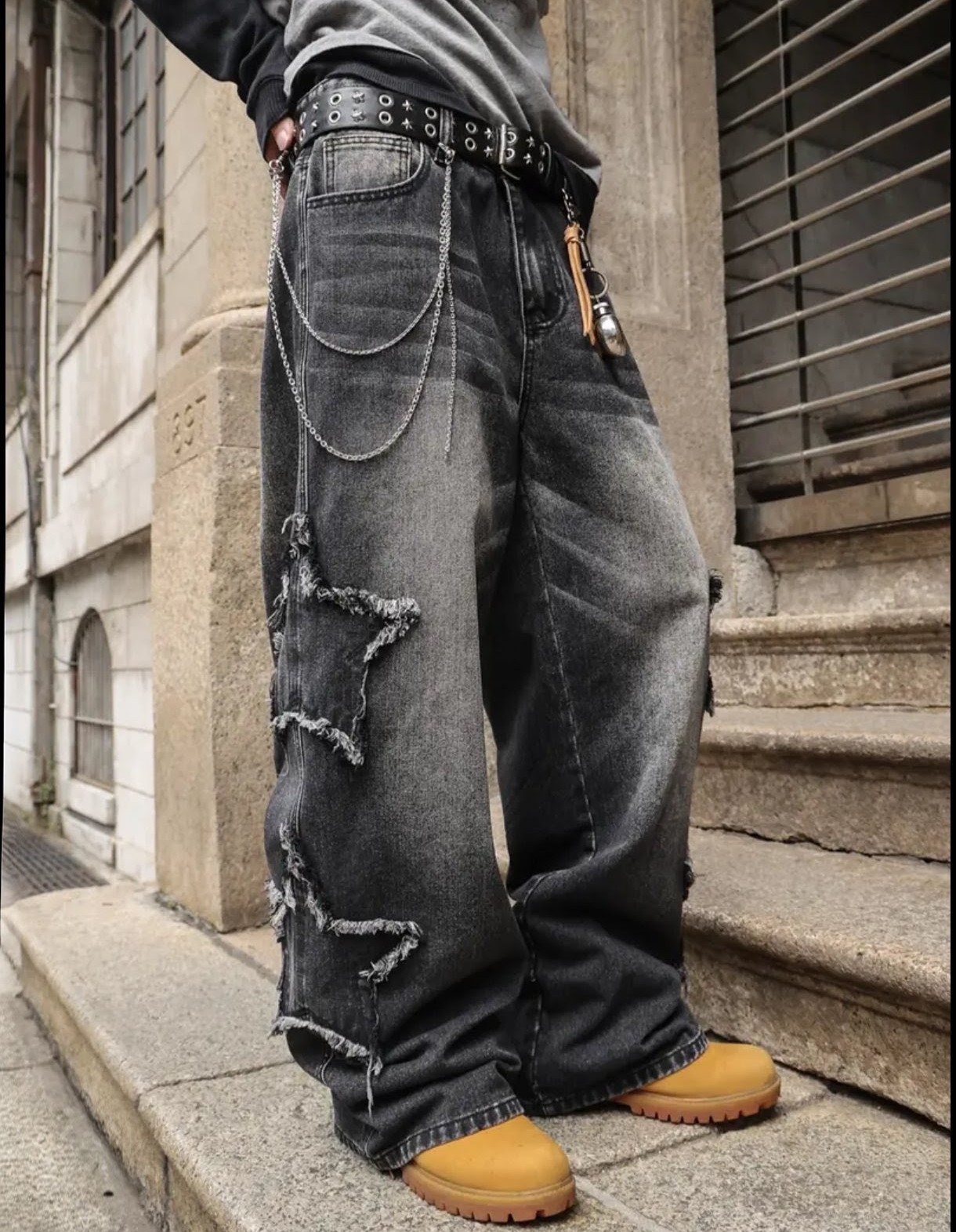 Y2K Streetwear Vibe